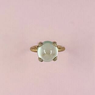 Ring mit Phrenit und Brillanten
